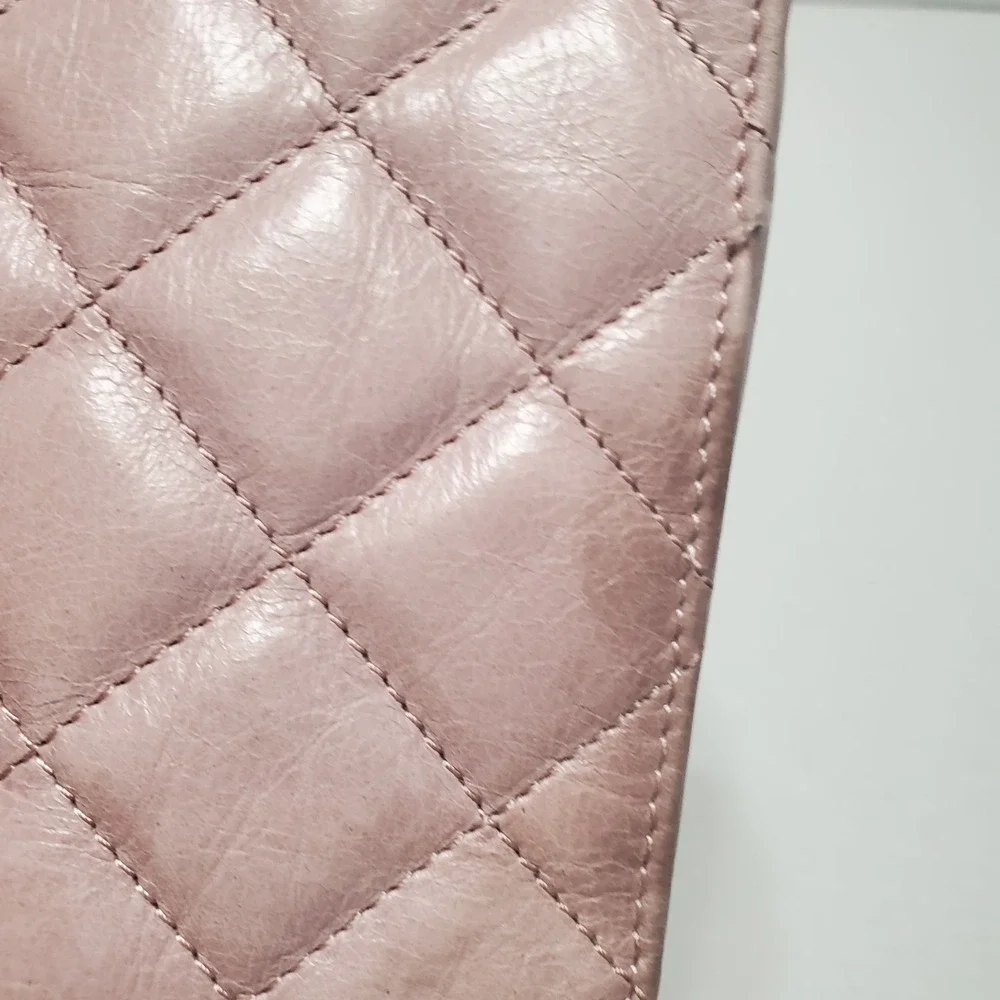HOBO International Light‎ Pink Quilted Leather Clutch Wallet Shoulder Bag